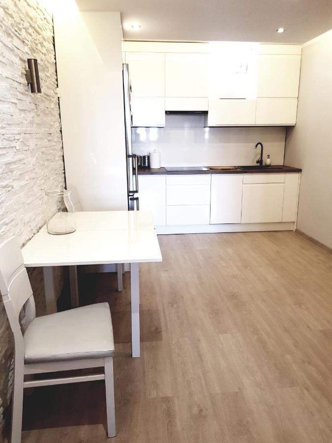 Apartament Czarlinskiego Torun Exterior photo